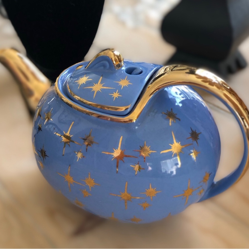HALL Mid-Century Periwinkle Teapot